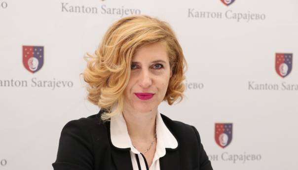 Ministrica u Vladi KS: Pokajem se svaki dan zbog ulaska u politiku