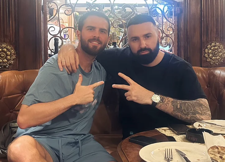 Miralem Pjanić na druženju sa Jalom Bratom u Sarajevu 