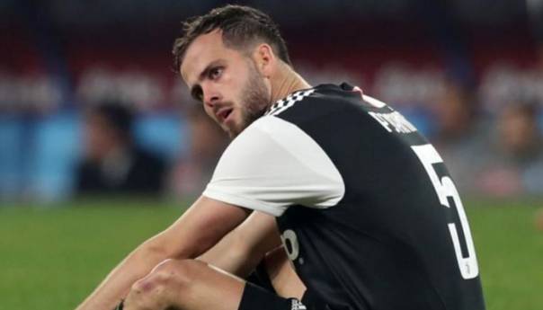 Miralem Pjanić se povrijedio samo što je ušao u igru