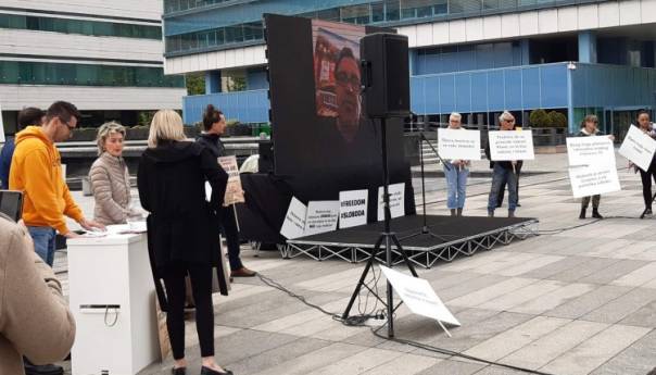 Mirnim okupljanjem građanski aktivisti se pridružili 'Svjetskoj povorci slobode'