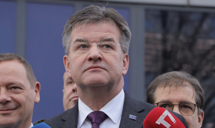 Miroslav Lajčak doputovao u Prištinu