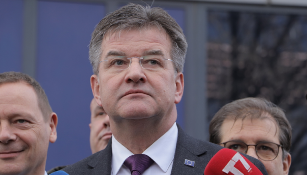 Miroslav Lajčak doputovao u Prištinu