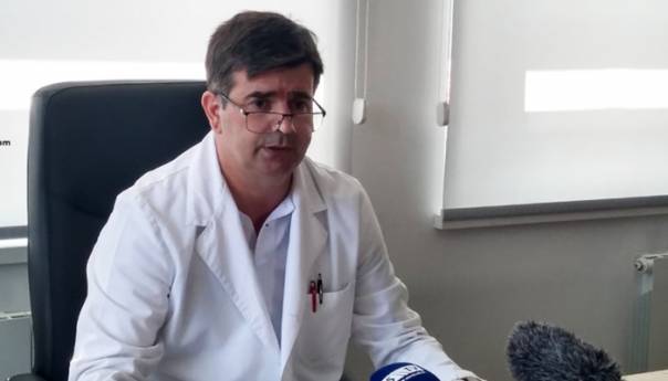 Mirsad Đerlek, koordinator Opšte bolnice u Novom Pazaru: Ovo je rat, mi ovdje gubimo živote