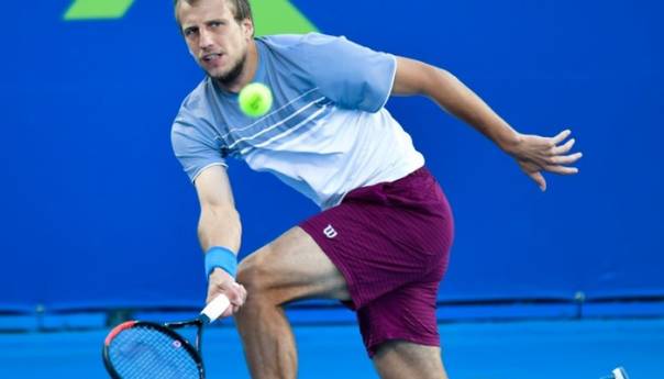 Mirza Bašić u četvrtfinalu ATP Challengera u St. Petersburgu