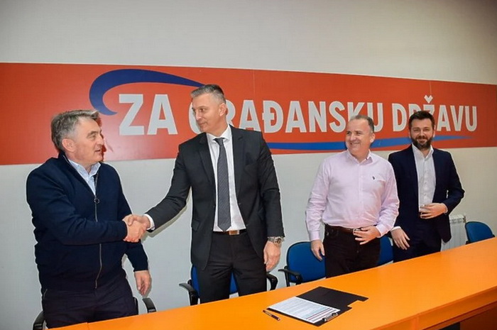 Mirza Čelik pristupio Demokratskoj fronti