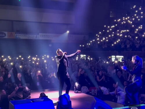 Mirza Selimović održao koncert u Tuzli: Kompletan prihod donirao Domu za nezbrinutu djecu