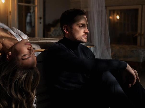 Mirza Selimović za Radio M: Posebna emocija me veže za pjesmu 'Dvoboj'