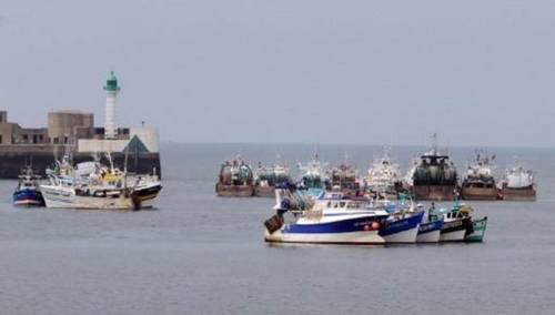 Misterij zaraze koronavirusom argentinskih mornara nakon 35 dana na moru