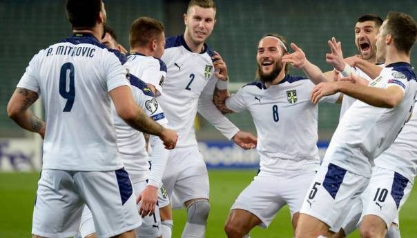 Mitrović ponovo junak Srbije, Slovenci razočarali na Kipru