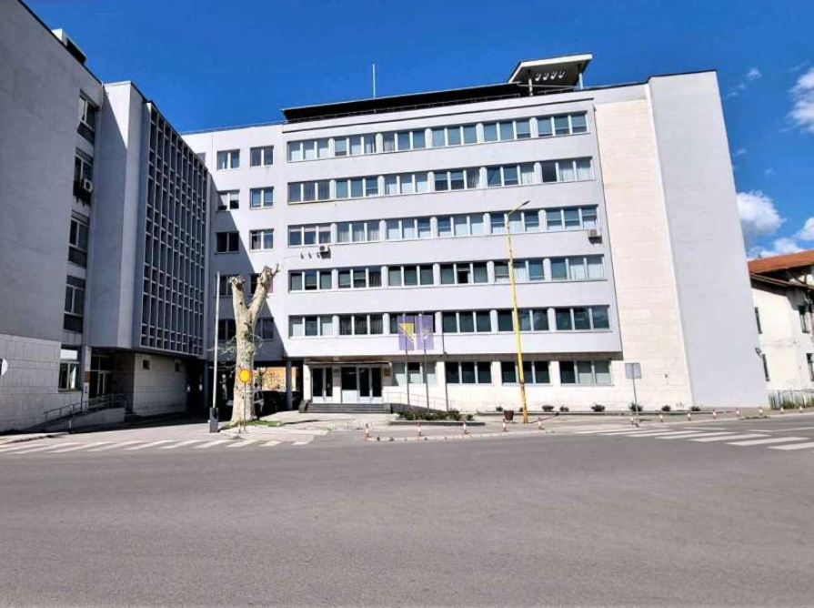 Mjesec dana pritvora za Ifetu Karić zbog sumnje na ubistvo supruga