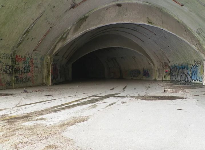 Mještani Plitvica zabrinuti zbog planova za nekad čuveni vojni aerodrom