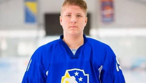 Mladi Belmin Sinanbegović će ubuduće igrati za hokejašku reprezentaciju BiH