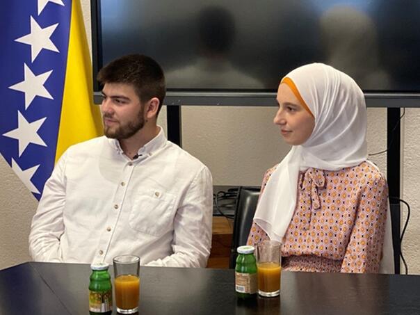 Mladi bračni par Mubina i Hamdo: Zlatni studenti i budućnost Tešnja