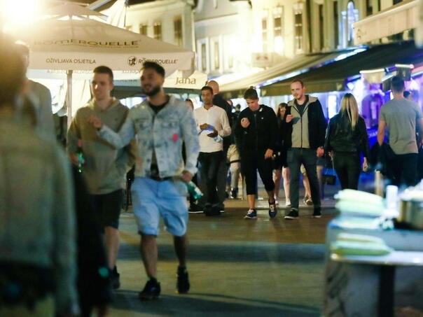 Mladi Hrvati najkasnije u EU-u napuštaju roditeljski dom