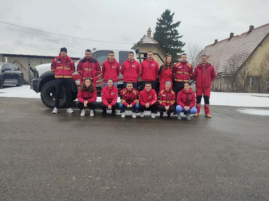 Mladi koji svoj život stavljaju "na kocku" da spase tuđi