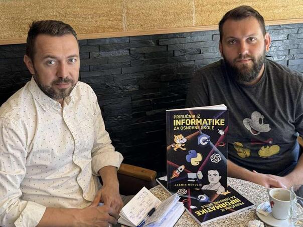 Mladi nastavnik donosi inovacije iz inostranstva kroz priručnik informatike