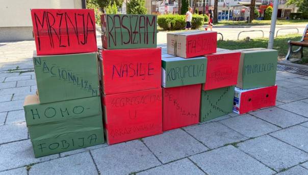 Mladi srušili zid predrasuda, mržnje, nasilja...