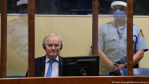 Mladić će umrijeti u ćeliji, ali njegovo 'mračno djelo' živi