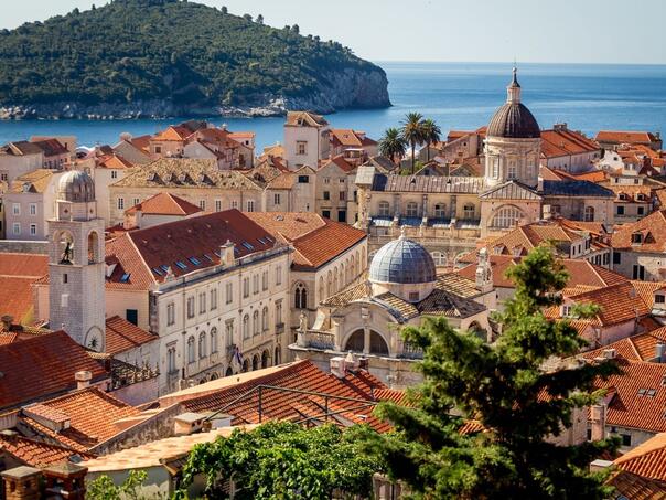 Mladić kod Dubrovnika bježao policiji, motociklom sletio u more pa preminuo