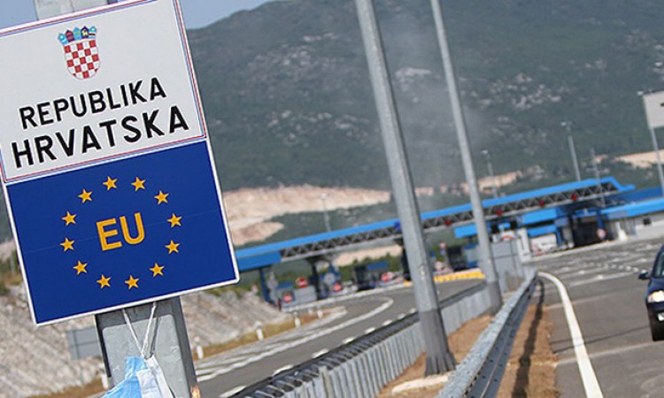 Mladići iz BiH švercali migrante, bježali policiji i izazvali nesreću