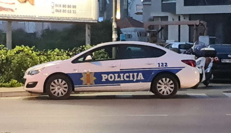 Mladiću iz Češke prijeti kazna do dvije godine zatvora zbog dojava o bombama