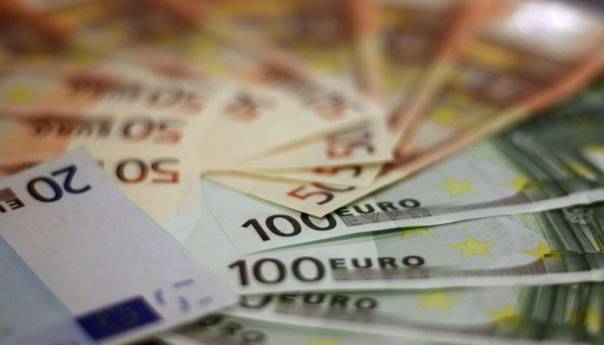 Mladima će u junu biti isplaćeno još 100 eura
