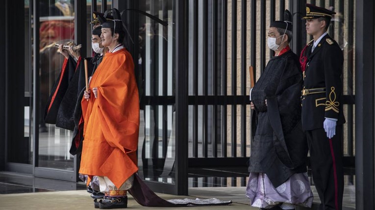 Mlađi brat japanskog cara Akishino ustoličen za prijestolonasljednika
