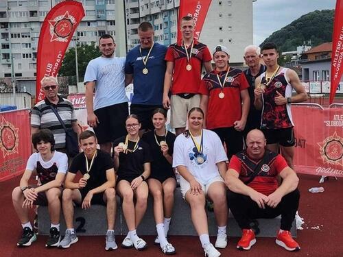 Mlađi juniori i juniorke AK Zenica najuspješniji na državnom prvenstvu