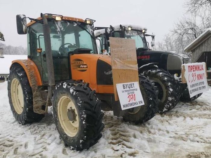 Mljekari danas protestuju u Banjaluci: Minić i Vulić im prave pritisak