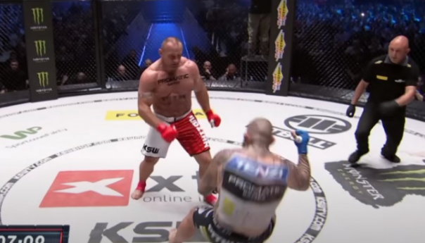 MMA okršaj: Bivši najjači čovjek na svijetu uspavao zemljaka u prvoj rundi