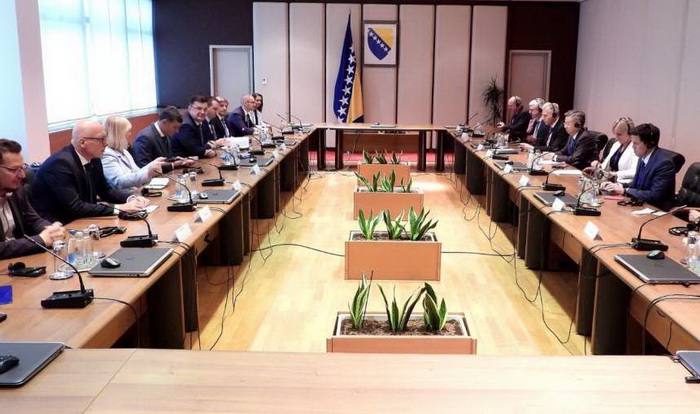 MMF poručio da nisu za smanjenje poreskih opterećenja
