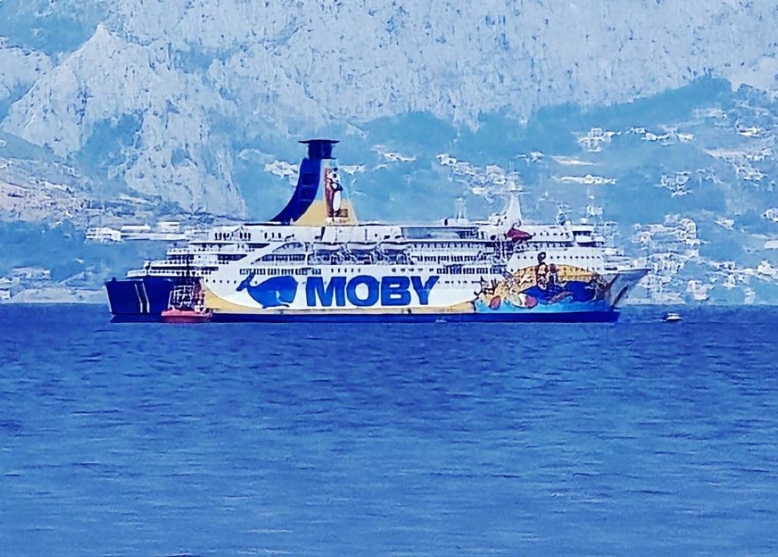 Mobi Drea uplovio u Split zbog remonta, azbestne pregrade predstavljaju opasni otpad