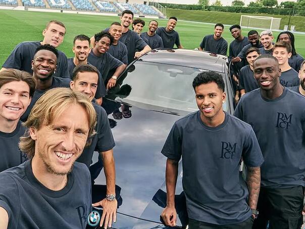 Modrić dobio 'zvijer od auta', Mbappe i ekipa također zadovoljni poklonom