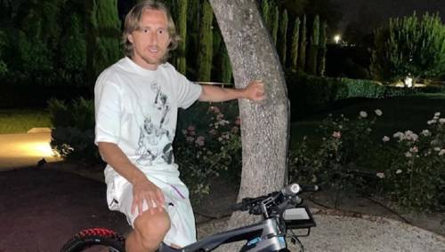 Modrić se pohvalio skupocjenim biciklom, proizveden u samo 100 primjeraka