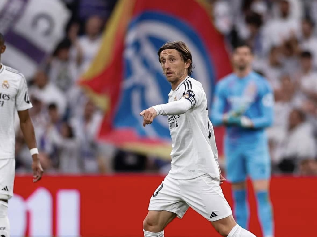 Modrić ulazi u vlasničke vode: Dogovorio kupovinu udjela u klubu iz Championshipa