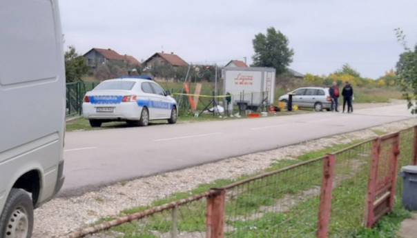 Modriča: Radnici upali u kanalizaciju, jedan poginuo