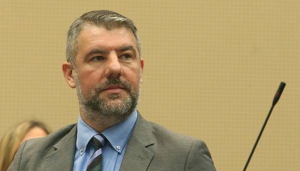 Moguća krivična prijava: Šeranić se krije iza građana