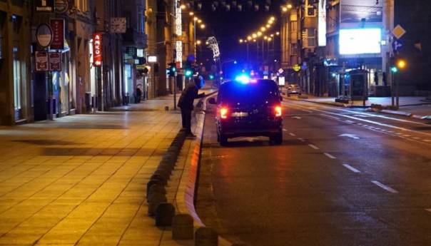 Moguće pomjeranje policijskog sata s početkom u 23 sata