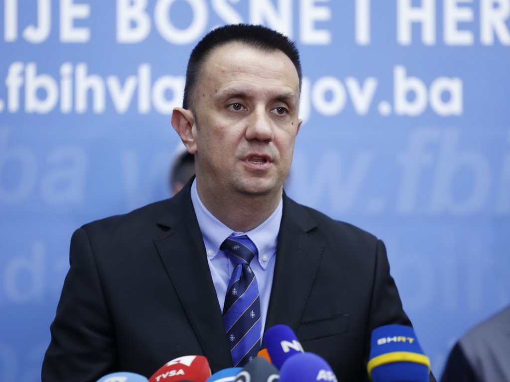 Moguće povećanje cijene struje onima koji troše nemilice