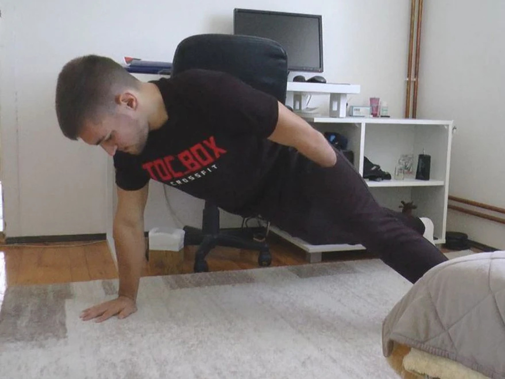 Momak bez lijeve šake postavio novi Ginisov rekord u sklekovima