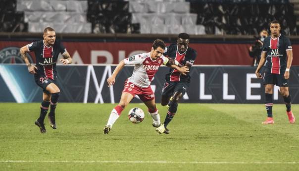 Monaco nokautirao PSG usred Pariza!
