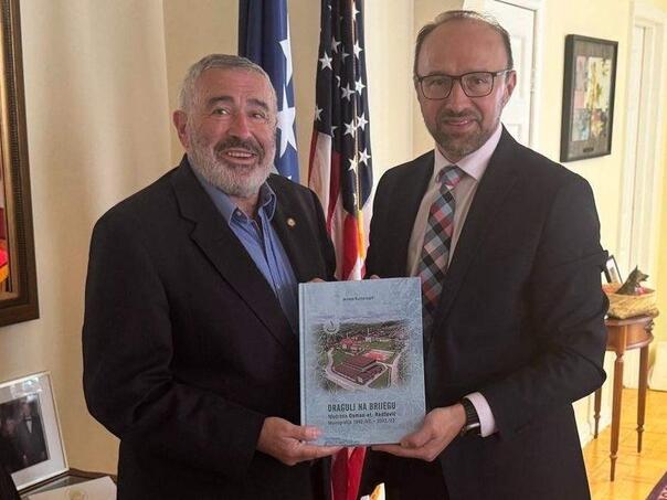 Monografija Medrese 'Osman-ef. Redžović' stigla do Washingtona prije zvanične promocije u BiH