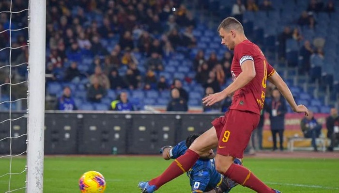 Montella poslao poruku Džeki nakon što ga je Edin sustigao na listi najboljih strijelaca