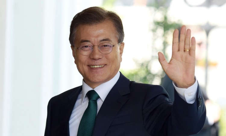 Moon podržao mjere ograničavanja bogosluženja u zatvorenim prostorima