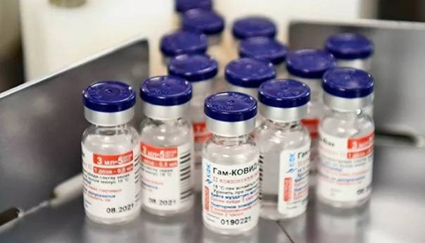 Moskva očekuje da EU i WHO odobre rusku vakcinu