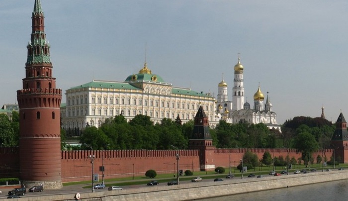 Moskva uvela dvomjesečne restrikcije radi usporavanja širenja virusa