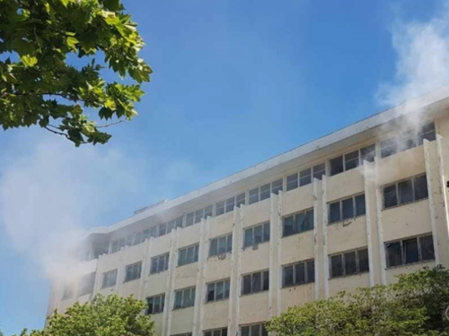 Mostar: Gori objekt koji se nalazi u sklopu bivše Fabrike duhana