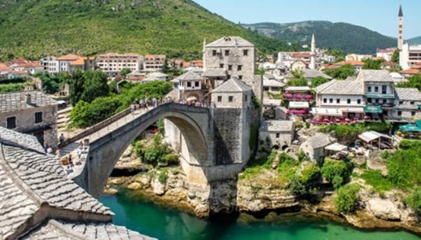 Mostar jutros najtopliji sa 29 stupnjeva, tokom dana kiša u cijeloj zemlji
