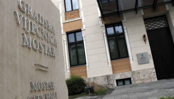 Mostar: Novi rezultati, počelo brojanje glasova poštom