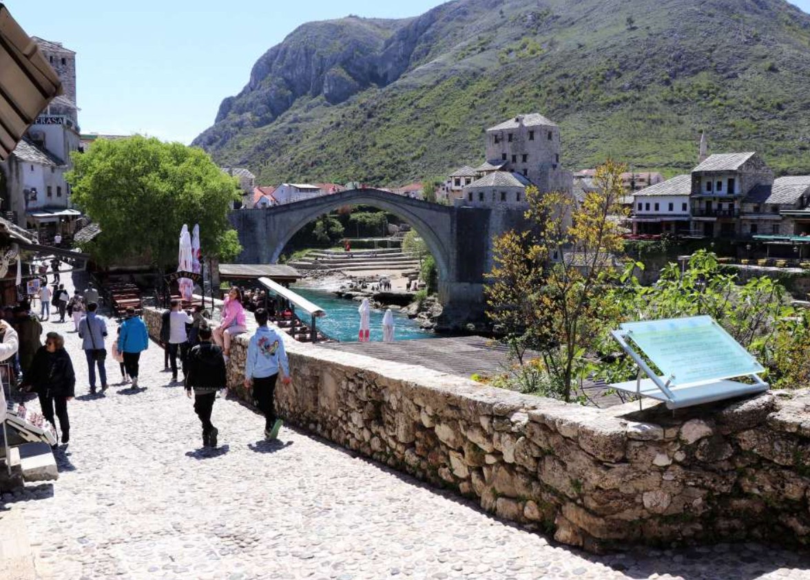 Mostar: Od sutra pojačani nadzori zbog neovlaštenog zauzimanja javnih površina